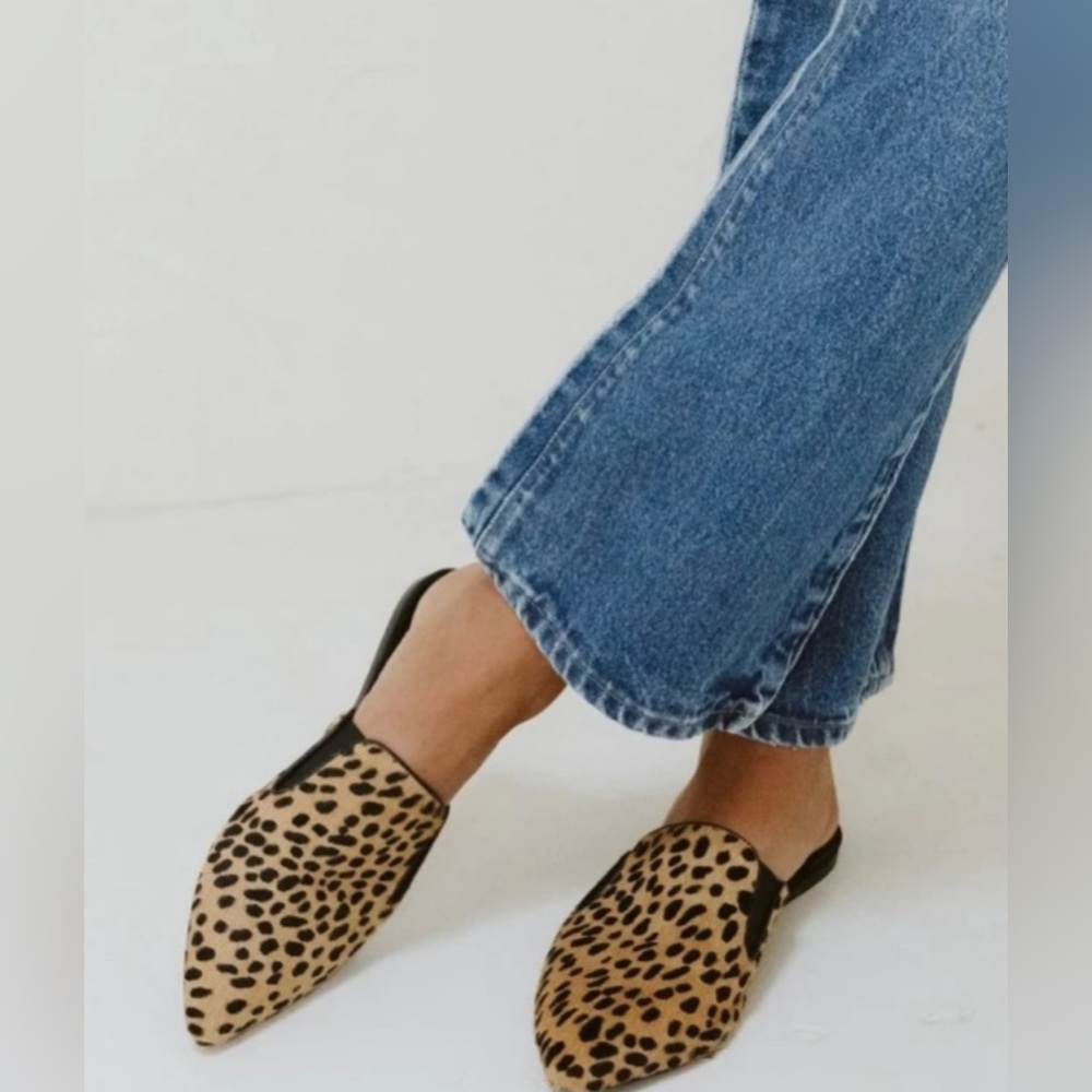 JENNI KAYNE PONY HAIR SLIDES-MULES